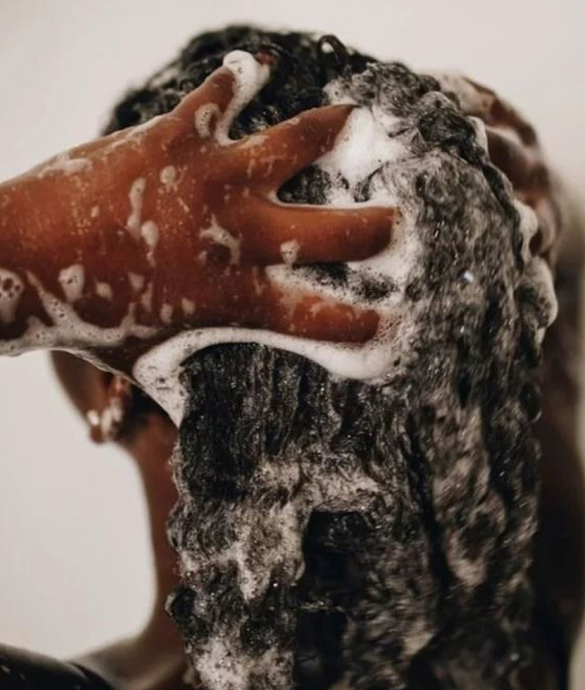 Scalp Detox and Massage