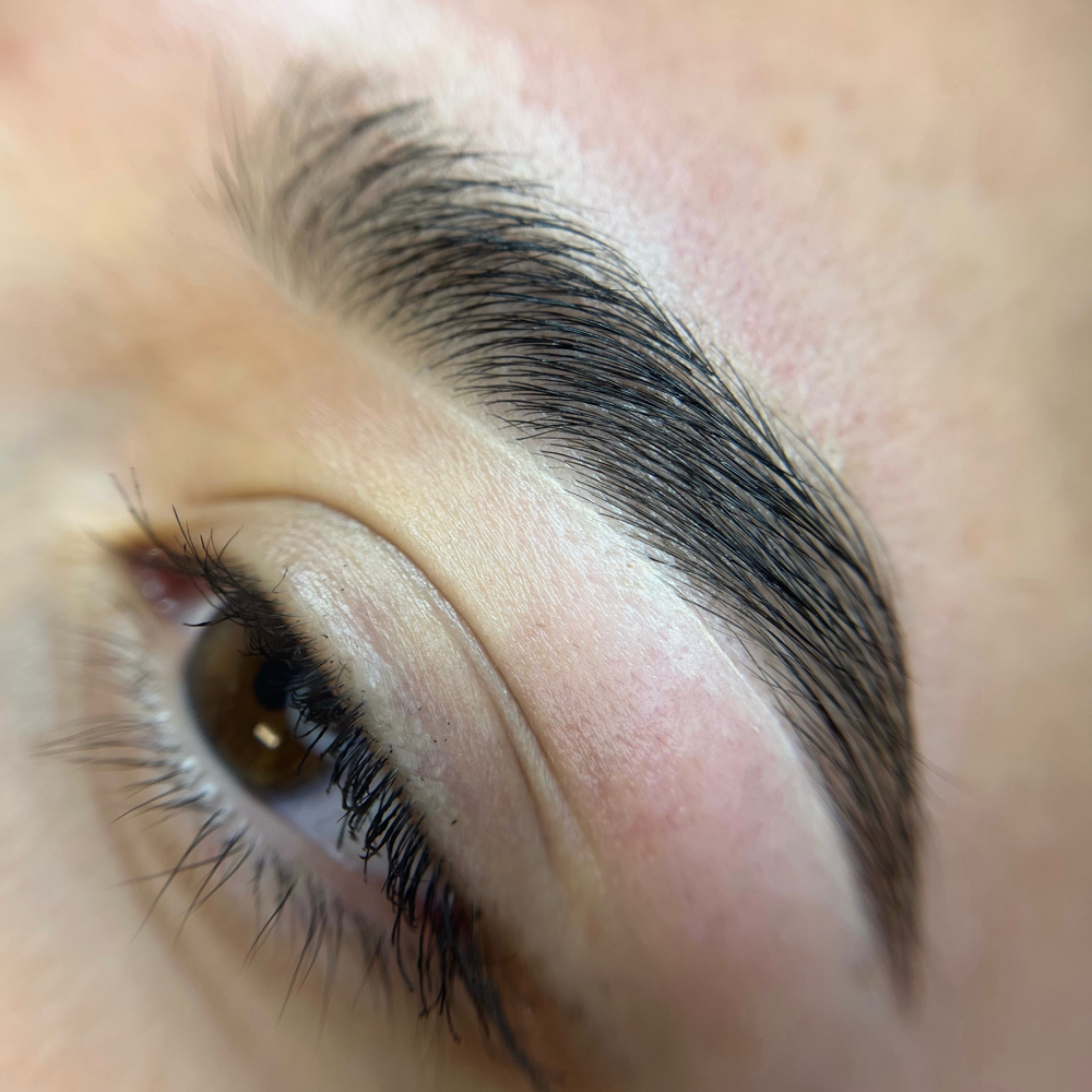 DeluxeBrow (Wax & Hybrid Stain)