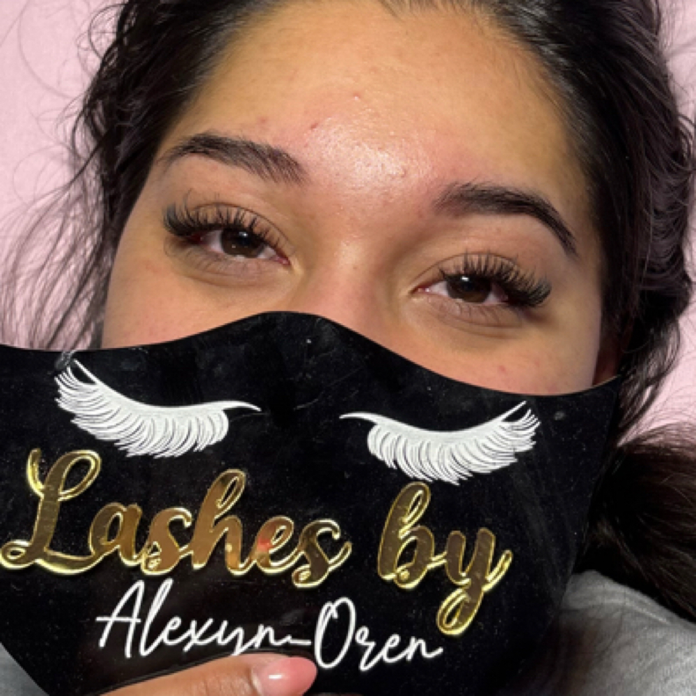 Eyelash Extension Full Set at Oren’s Artistry in San Antonio, TX