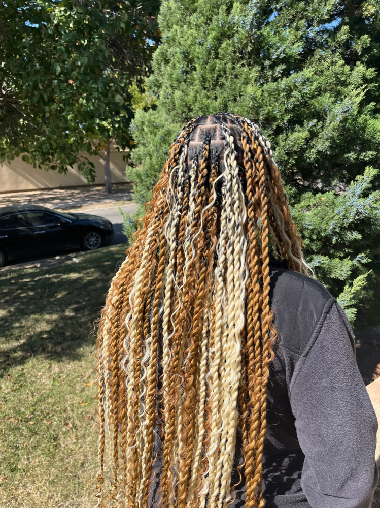 613+27 Honey Blonde at BraidsByJinece in Wichita, KS