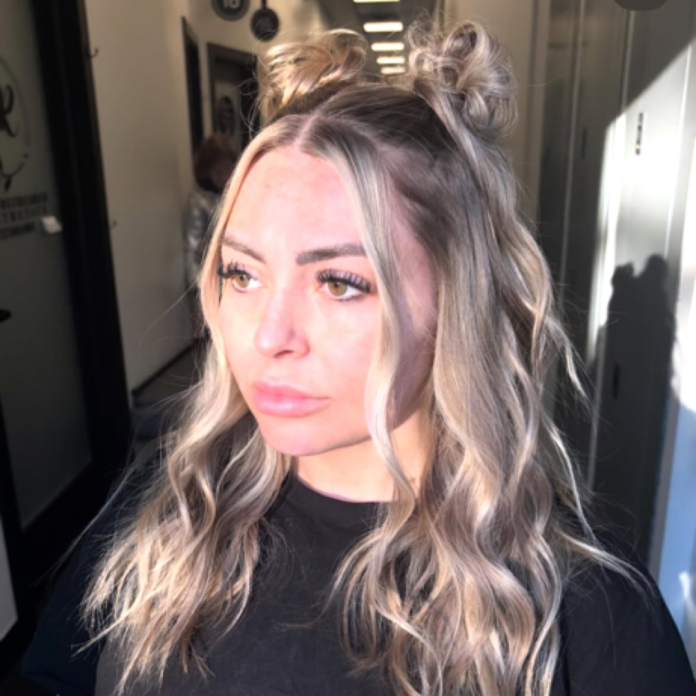Quick Foil Touchup at Sophia Lange in Harrisburg, PA