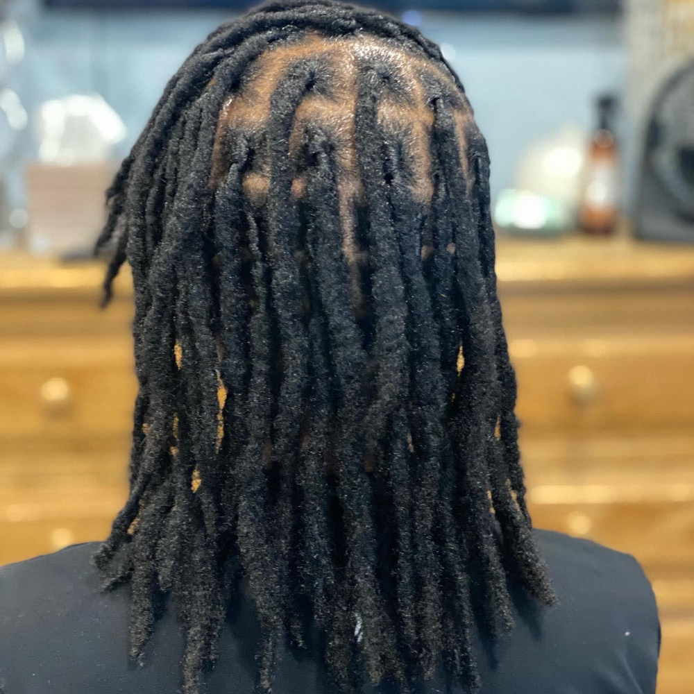 Large Palmroll Retwist- 75 Or Less