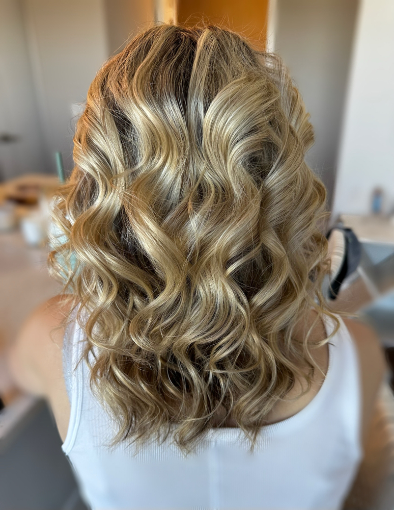 Hair- Blowout/Tool-Style