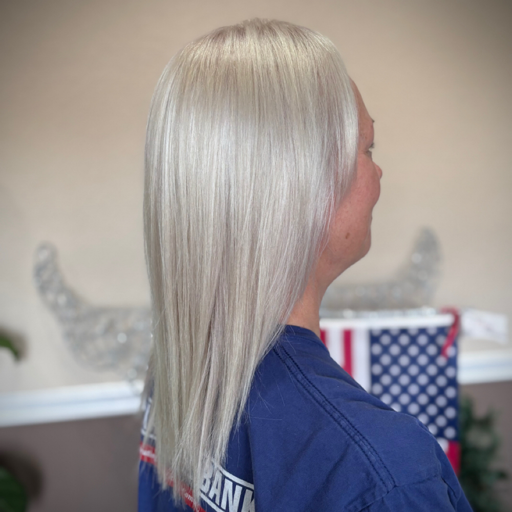 Bleach Out - Allover at Color By Carlykins in Pearland, TX