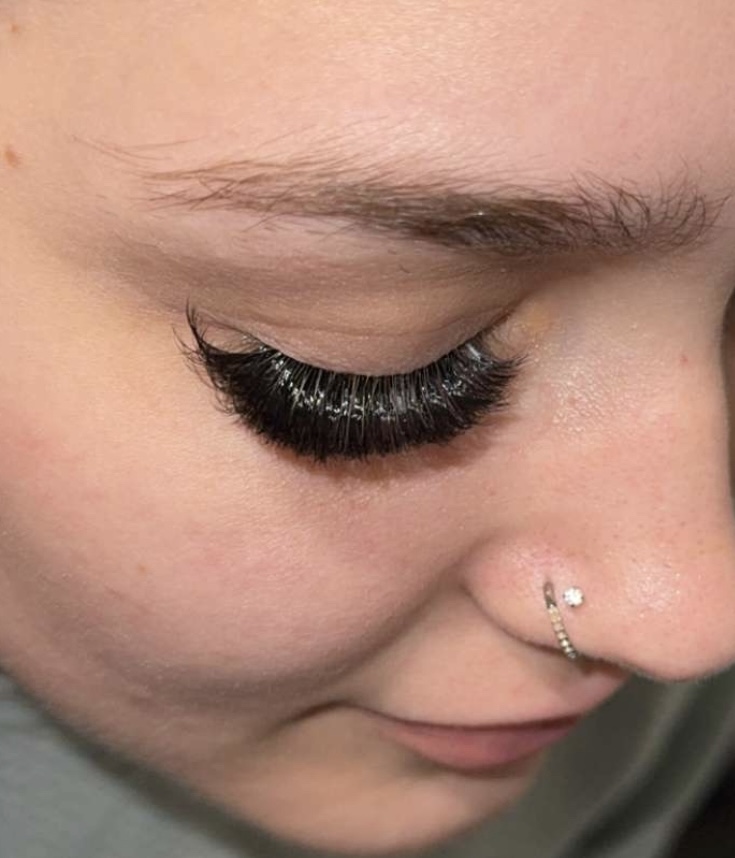 UV Lash Extensions