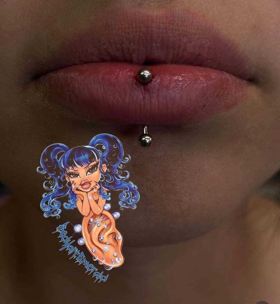 Vertical Labret at Bodyart By Emerald Esme 🖤🕷️ in El Centro, CA