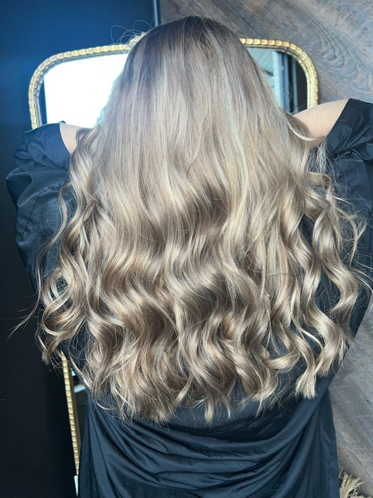 Shampoo & Style