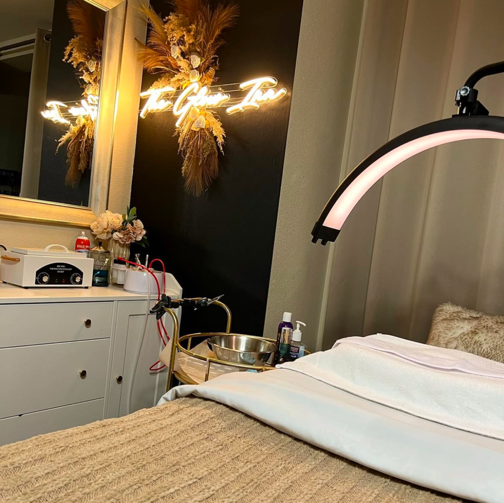 Glow Inn Facial