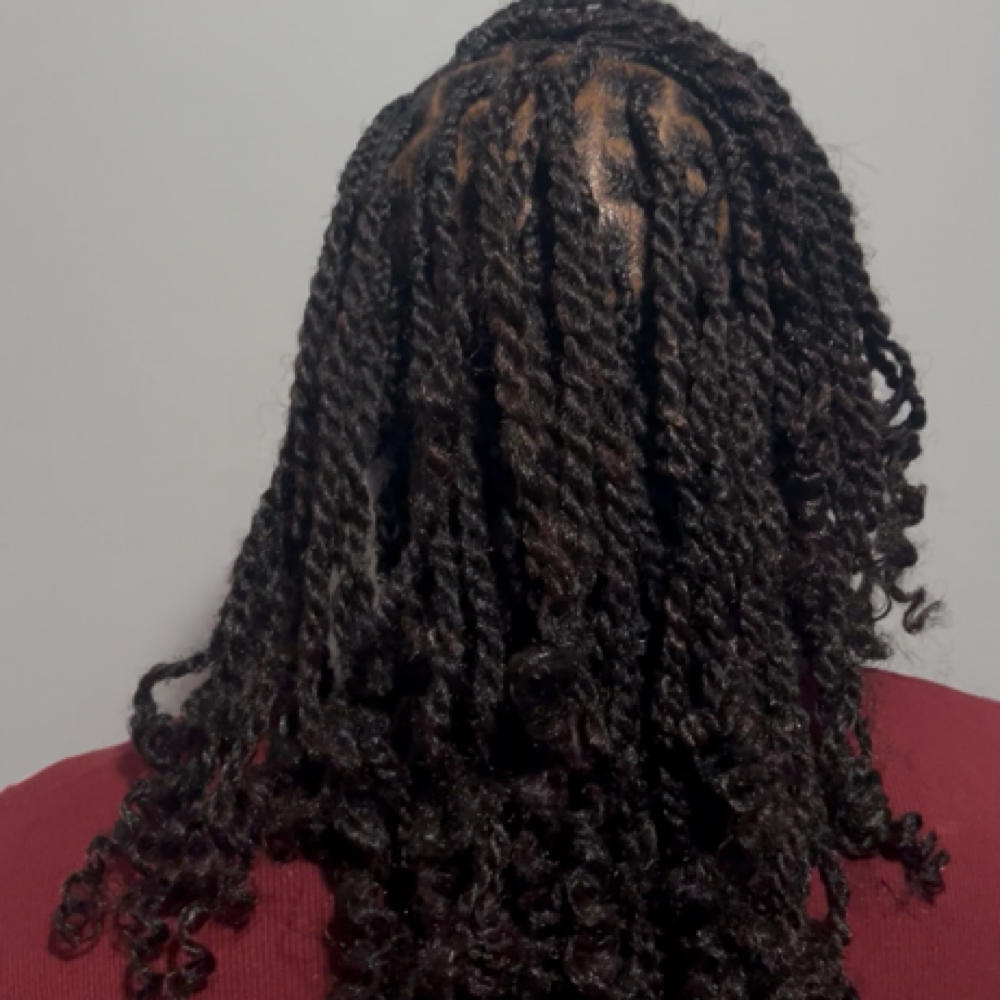 Small Two Strand Twist
