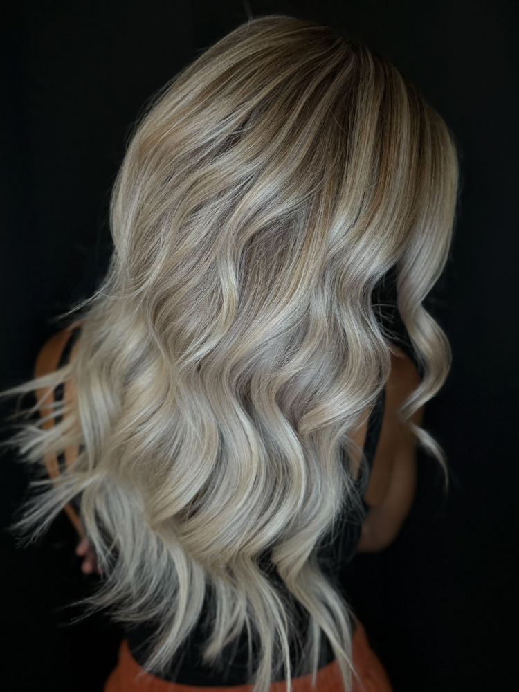 Full Balayage & Blowdry