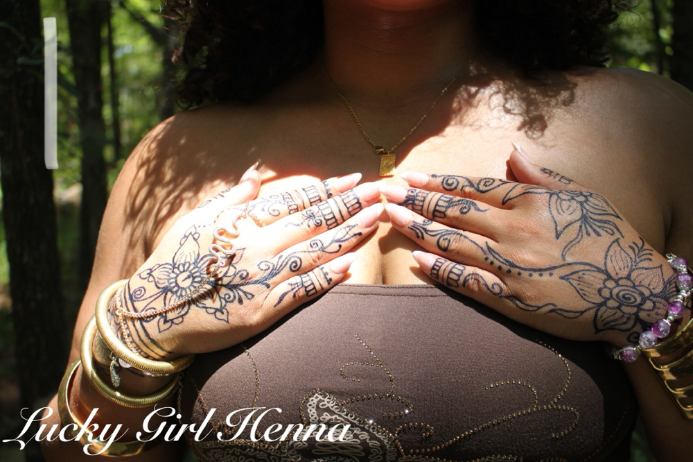 Both Hands To Wrist Henna