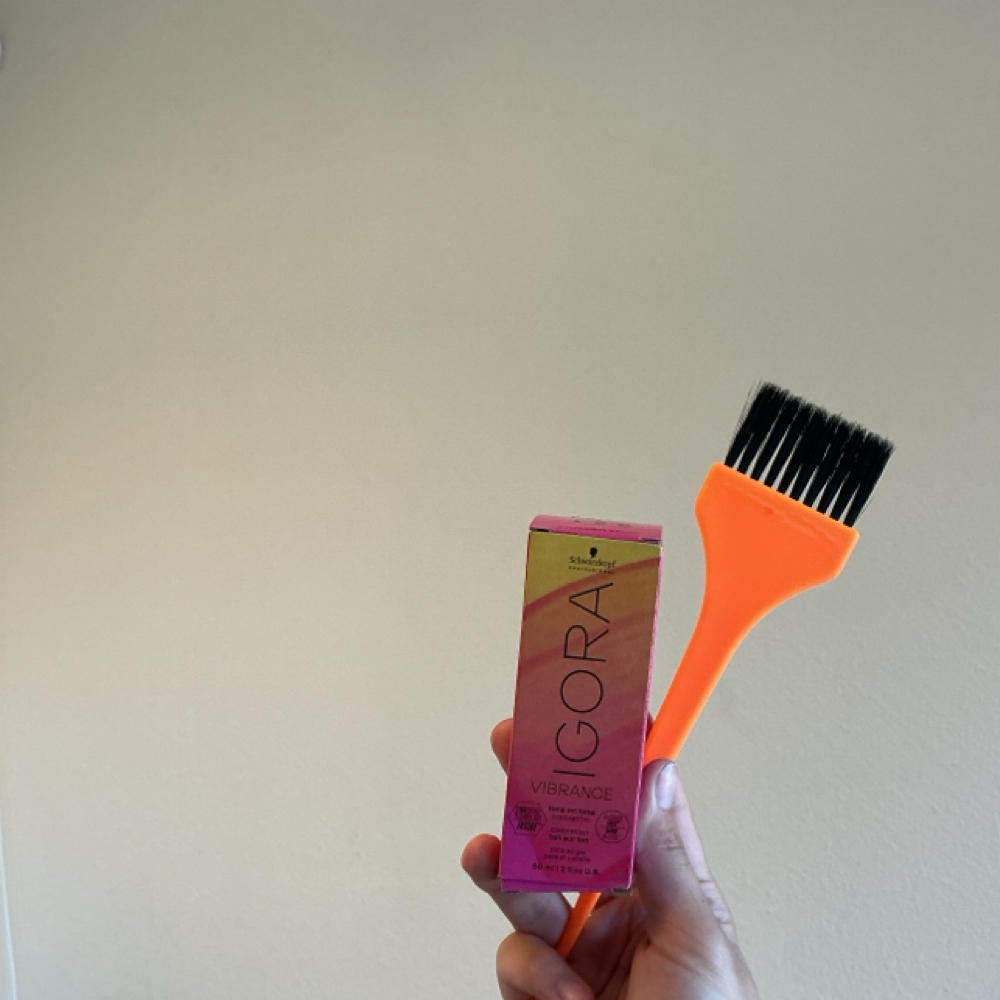 Gloss or Toner at LEXIS LOX in Longview, WA
