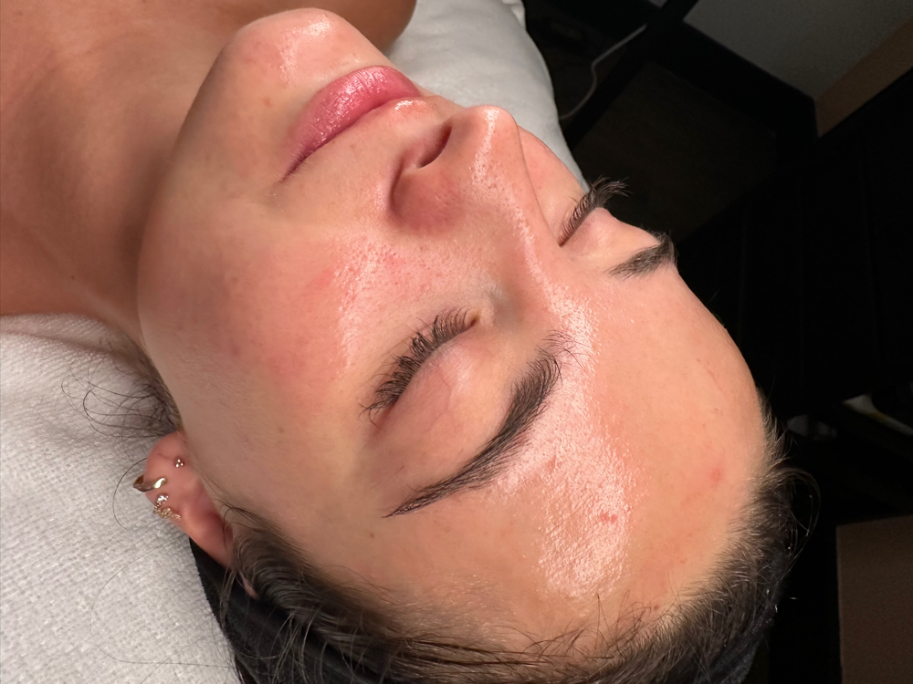 Juicy Signature Facial