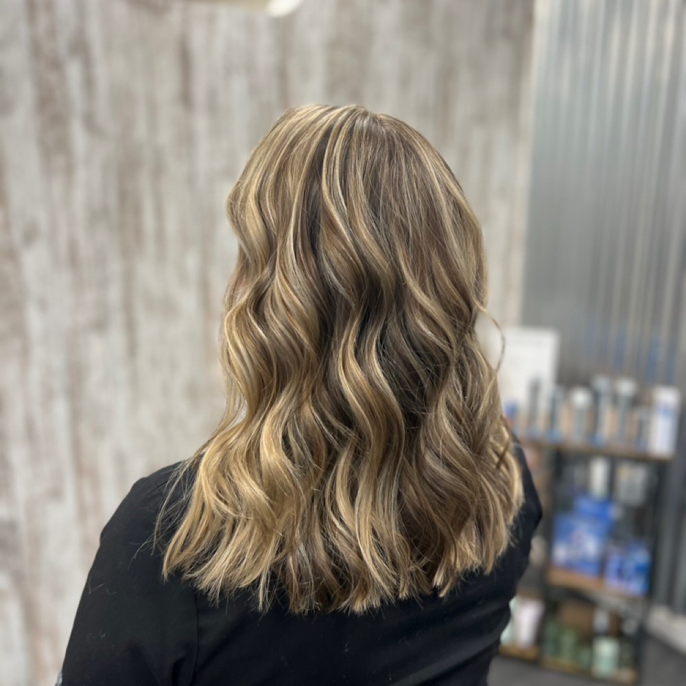 Women's Haircut at Homestead Hair Co. in MAPLE LAKE, MN
