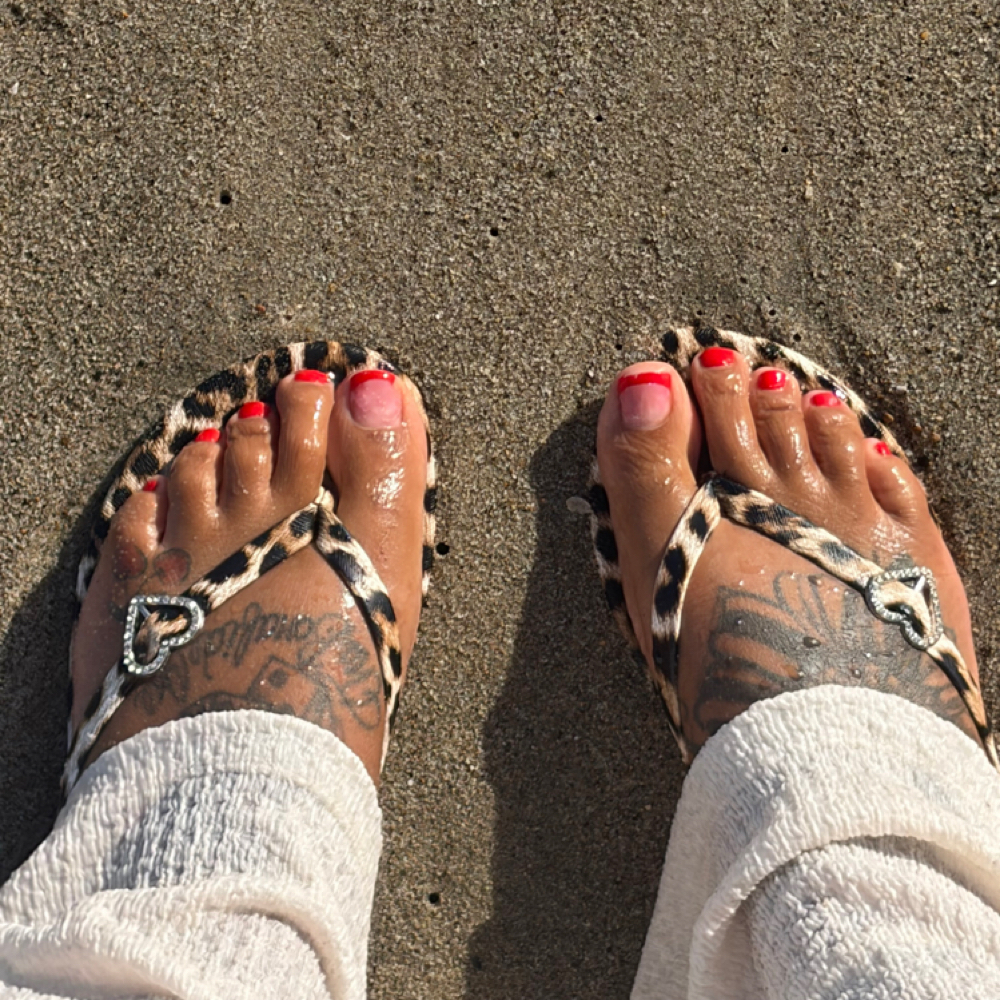 Foot Bath at Be-You-Nique in Fort Mohave, AZ
