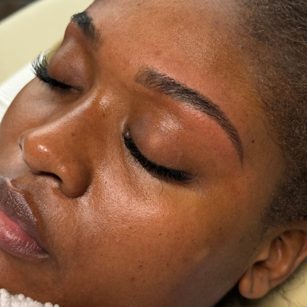 BrowDefine+ at LUXE BEAUTÉ Co. in LAUREL, MD