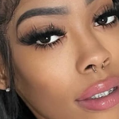Wispy Set 🤩 at Ray’DollsCollection in Cincinnati, OH