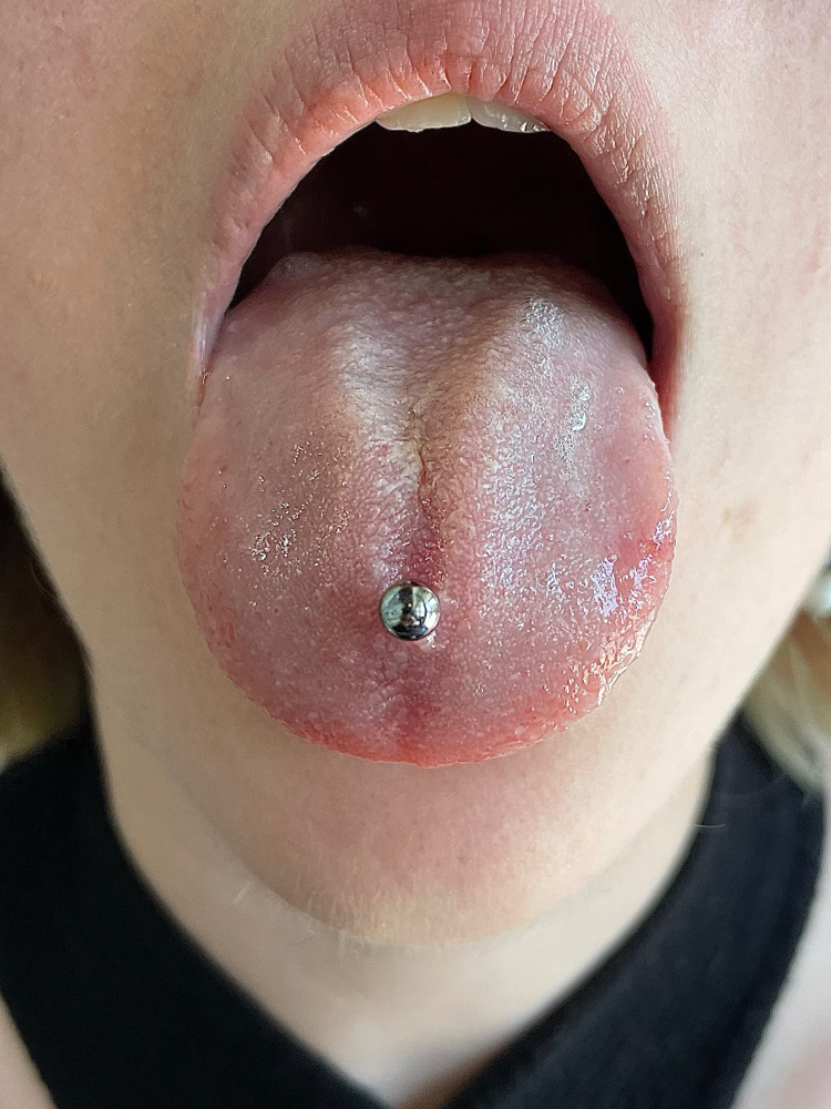 Tongue (18+)