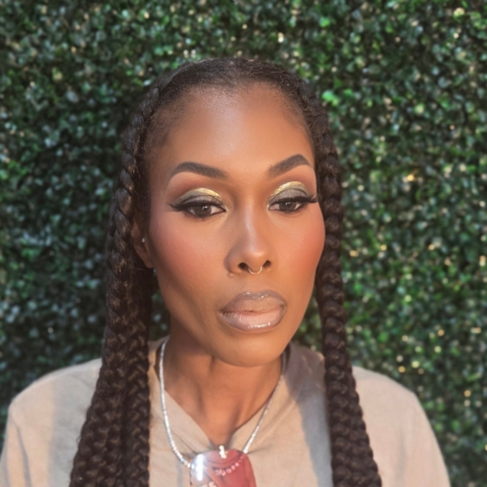 Full Glam at SHIMMER ME MAKEUP SHOP in Oakland, CA