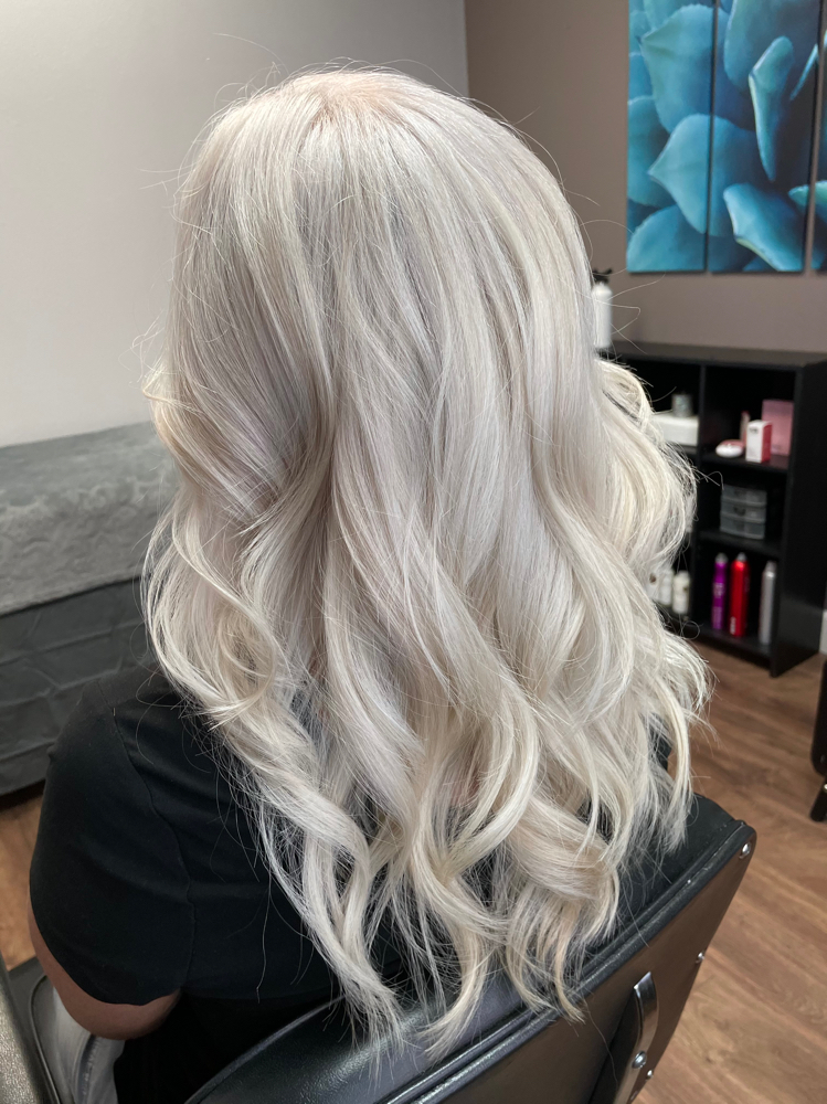 Blonde Retouch
