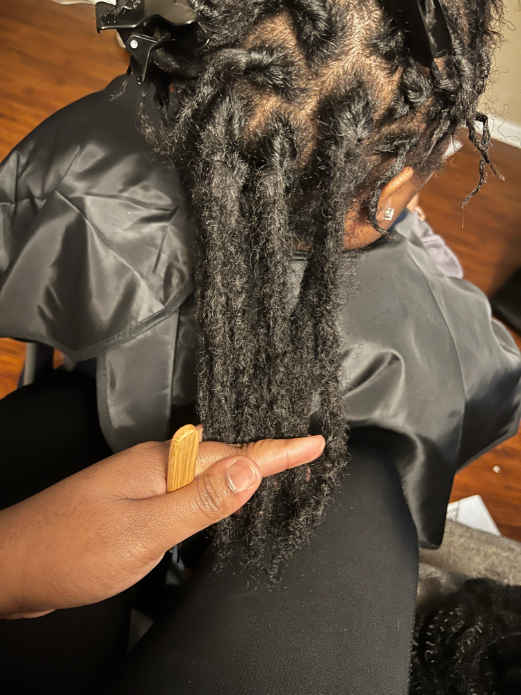 Extended Instant locs