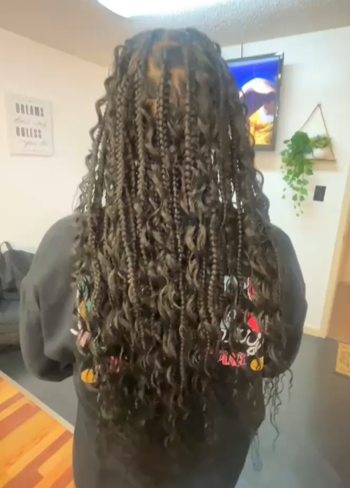 Large Boho Knotless at SimplyBella by DeaunderBarnes in Huntsville, AL