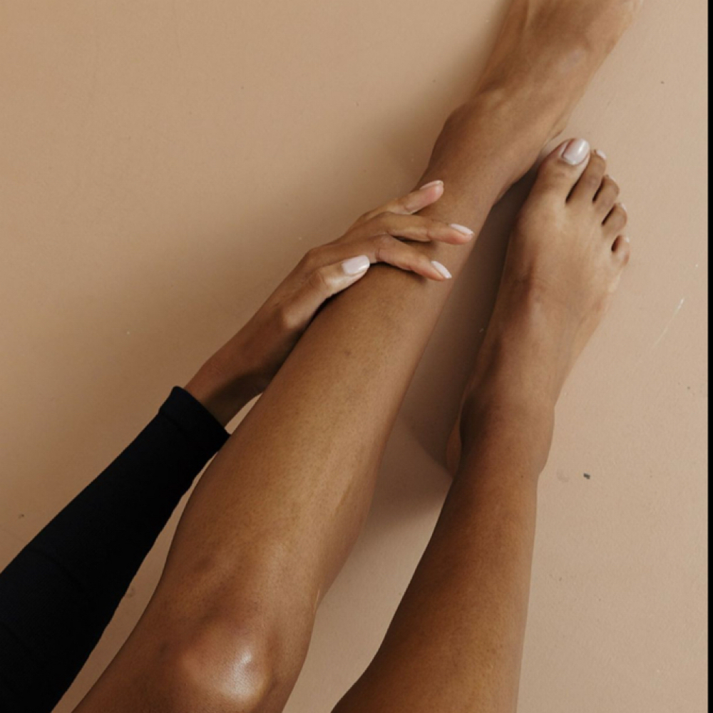 Full Leg Wax at Sensational Glow in Overland Park, KS