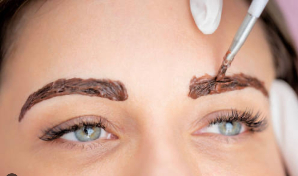 Brow Tint