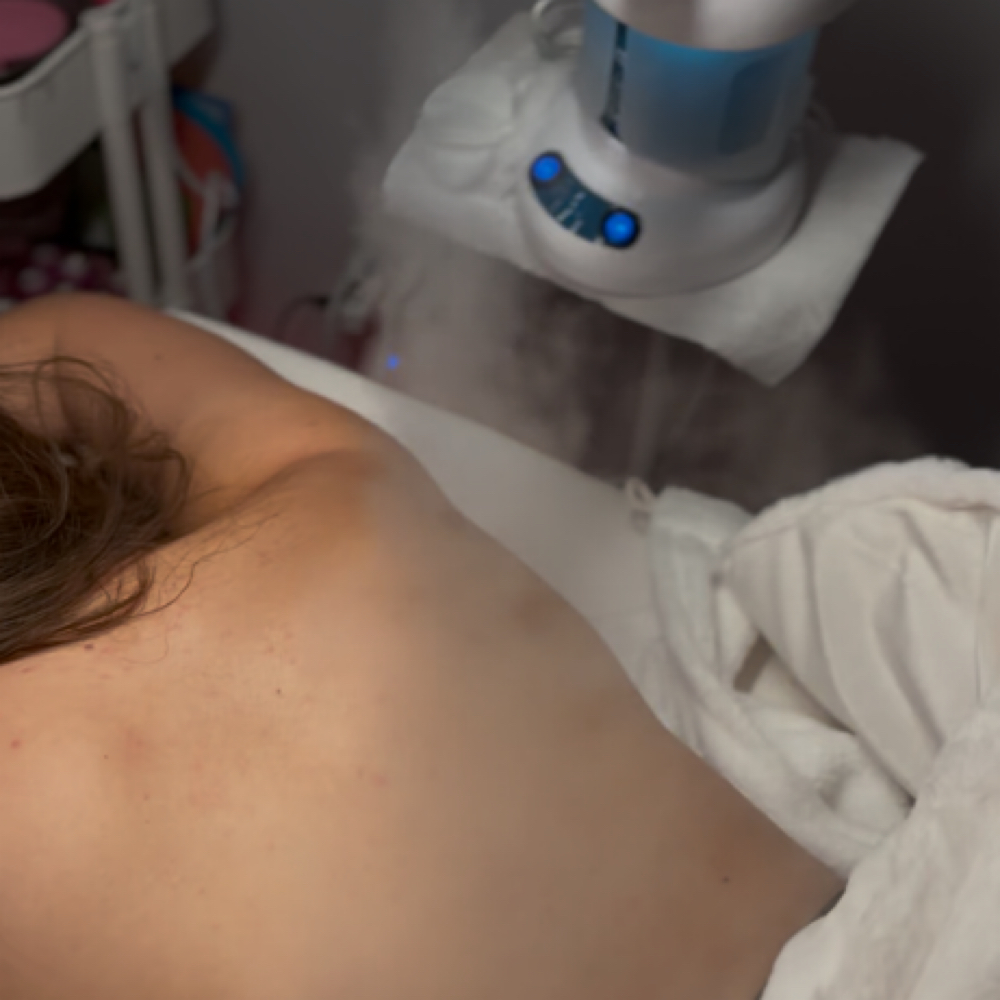 Back Treatment at Adri_beautyskincare in Miami Lakes, FL