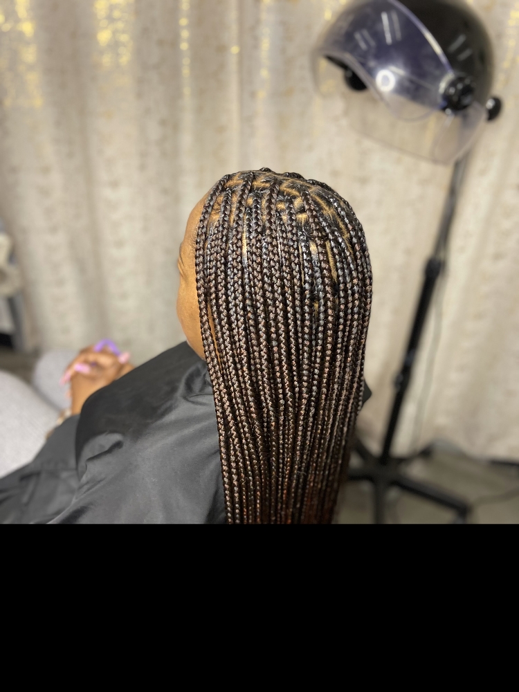 SMALL KNOTLESS SPECIAL