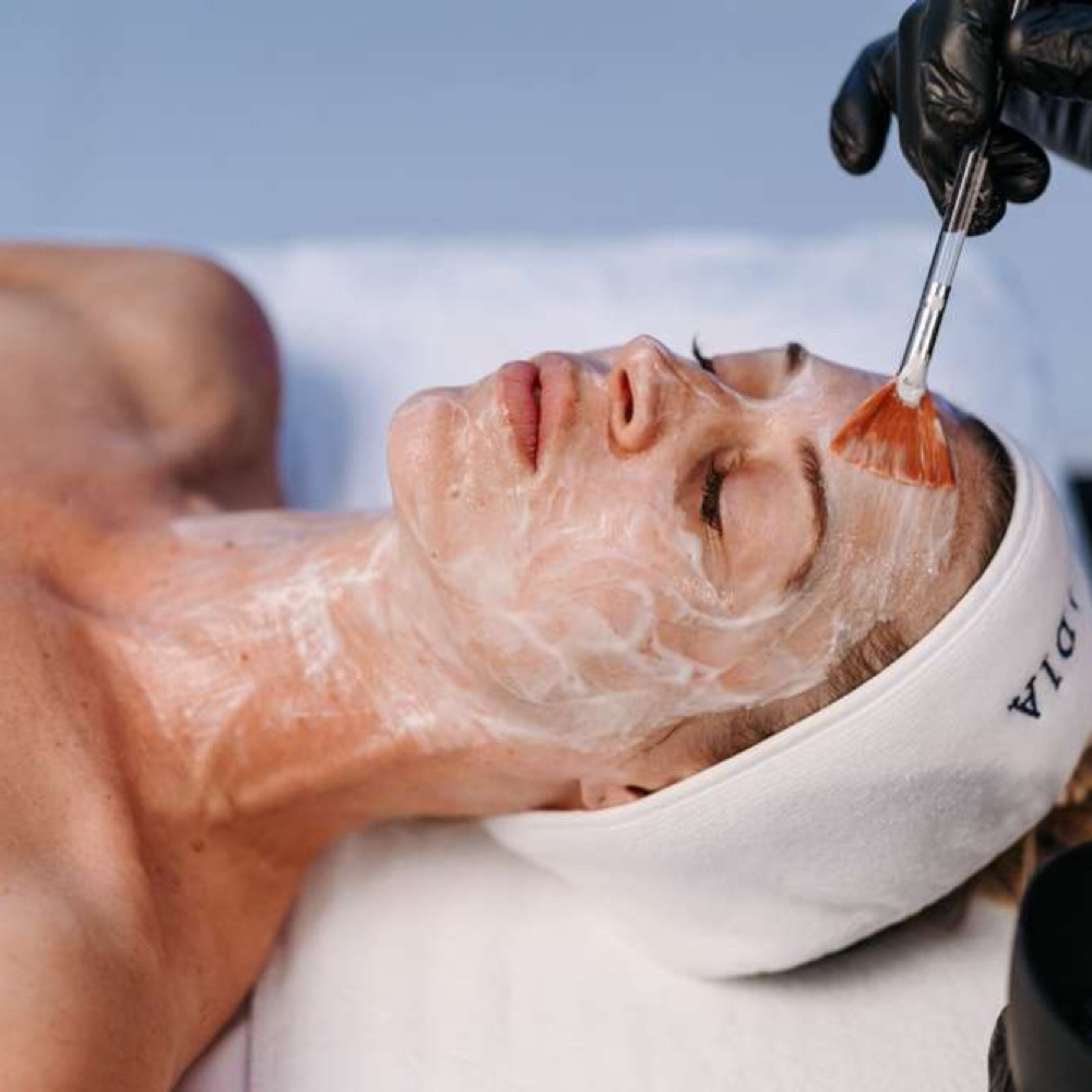 Red Carpet Oxygen Glow Facial at Rada Glow Studio in San Diego, CA