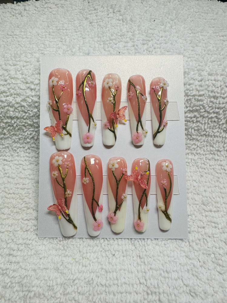 Press On Nail Service at Fatal Beauty by Kayla Stark in Aumsville, OR