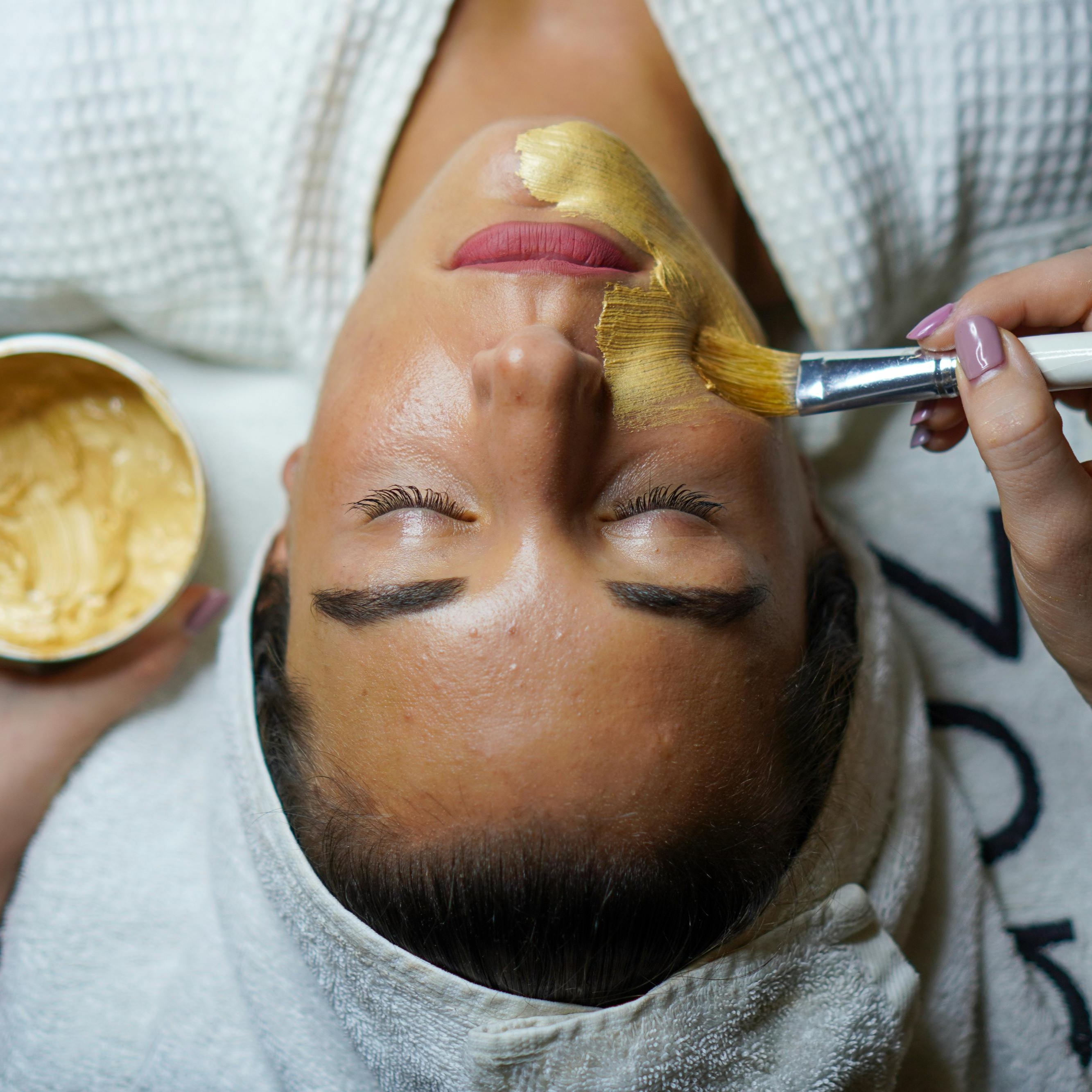 Gold Glow Facial