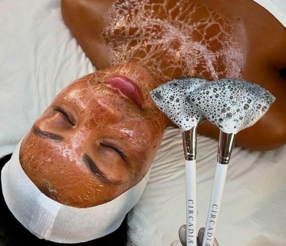 Snow Peptide Facial