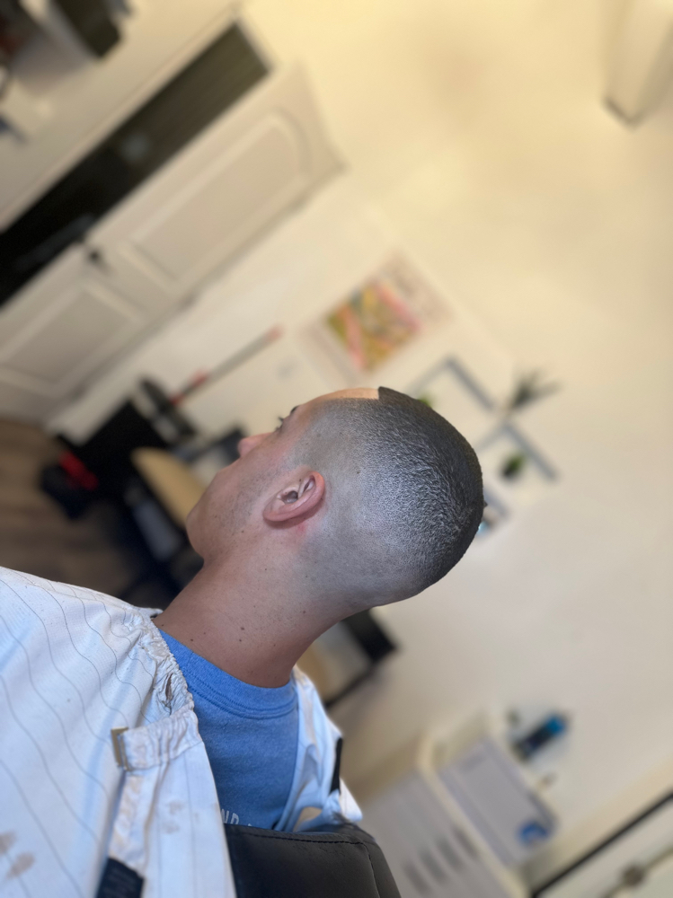 Mens Haircut at Sacredbarber in Sacramento, CA