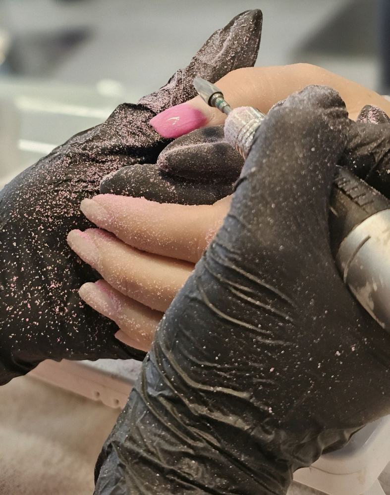 Soak Off (Enhancements) at Lilly's Beautee Bar in Ferndale, MI