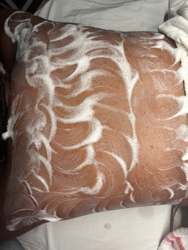 Bare Back Bliss Facial