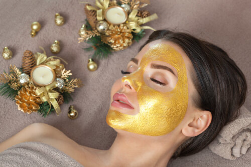 Gold Illuminating Facial