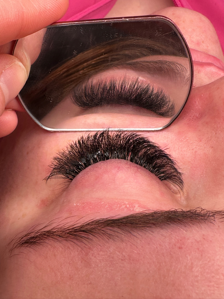 Half Volume/Mega Volume Lashes