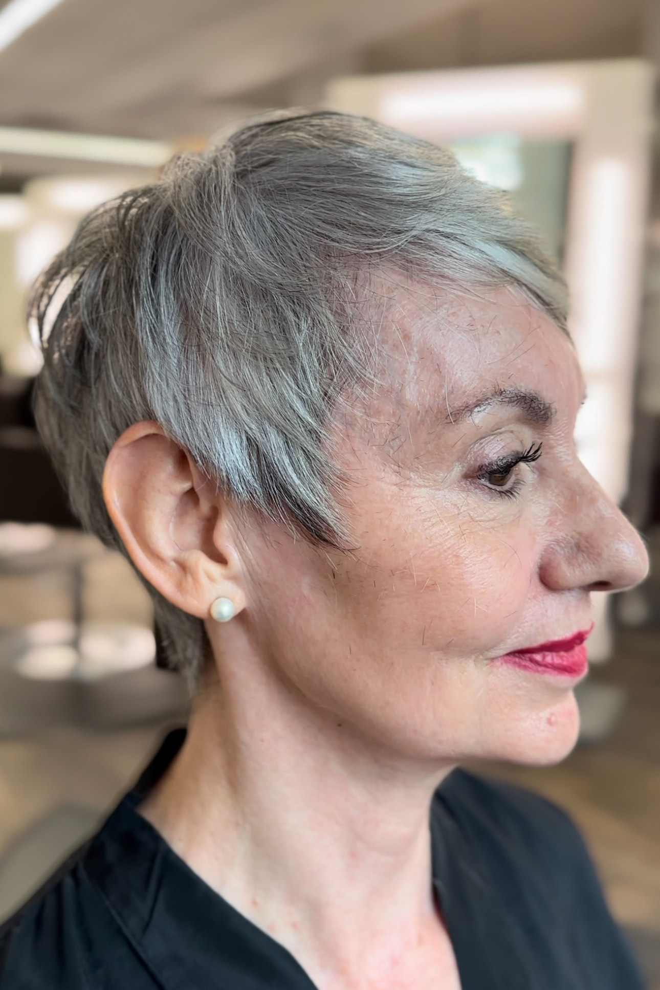 Women's Haircut & Blow dry