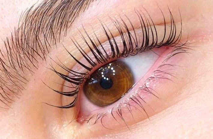 Lash Lift + Tint