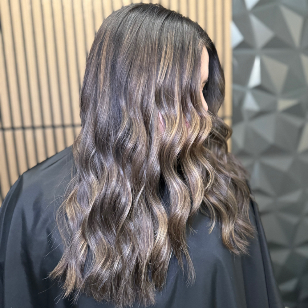 Lowlights Service at Abby’s Glam Studio in Callahan, FL