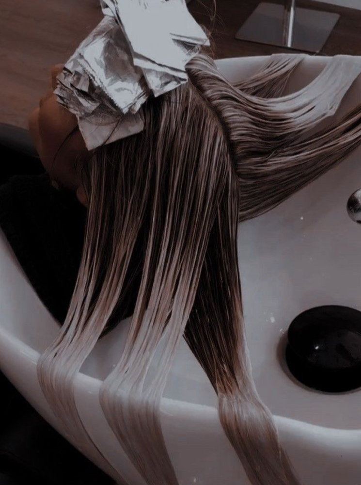 Partial Highlight/Balayage