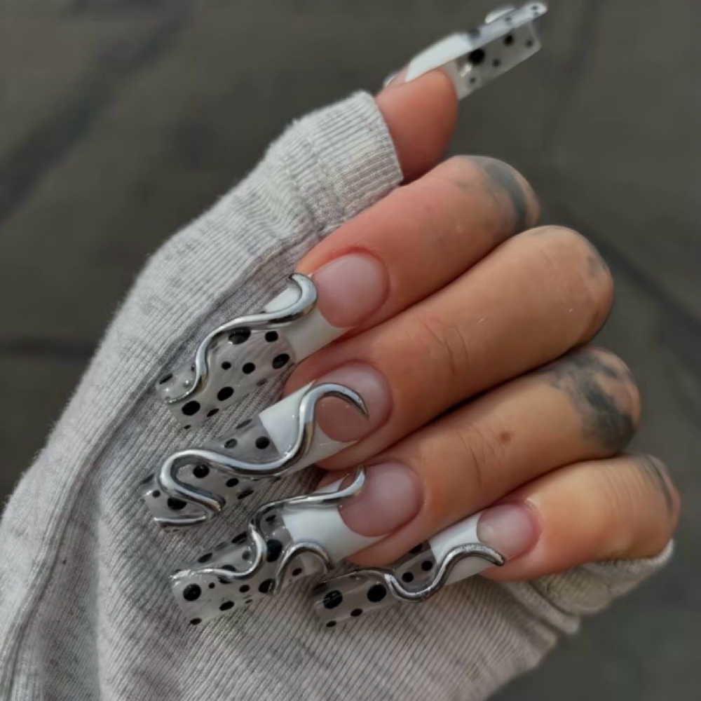 •GEL X• at Cherry bomb art studio in Savannah, GA