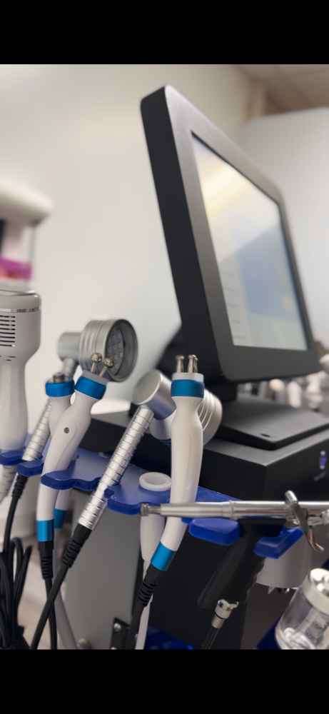 HydraFacial Deluxe at MLN Esthetics in West Springfield, MA