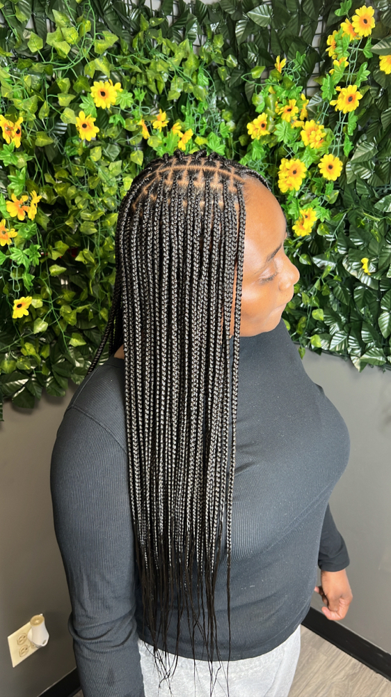 Small Knotless Braids