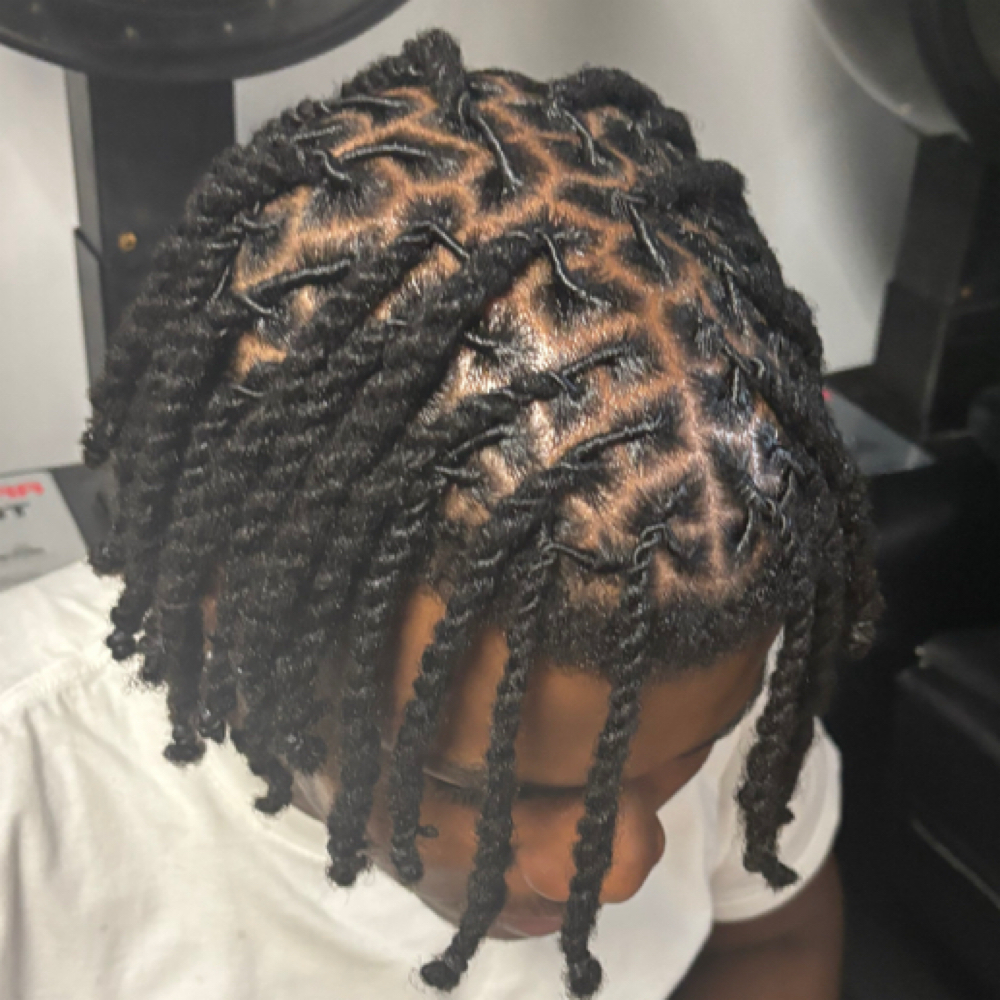 Loc Maintenance – Short at Hairbyanneciaatl in Mableton, GA