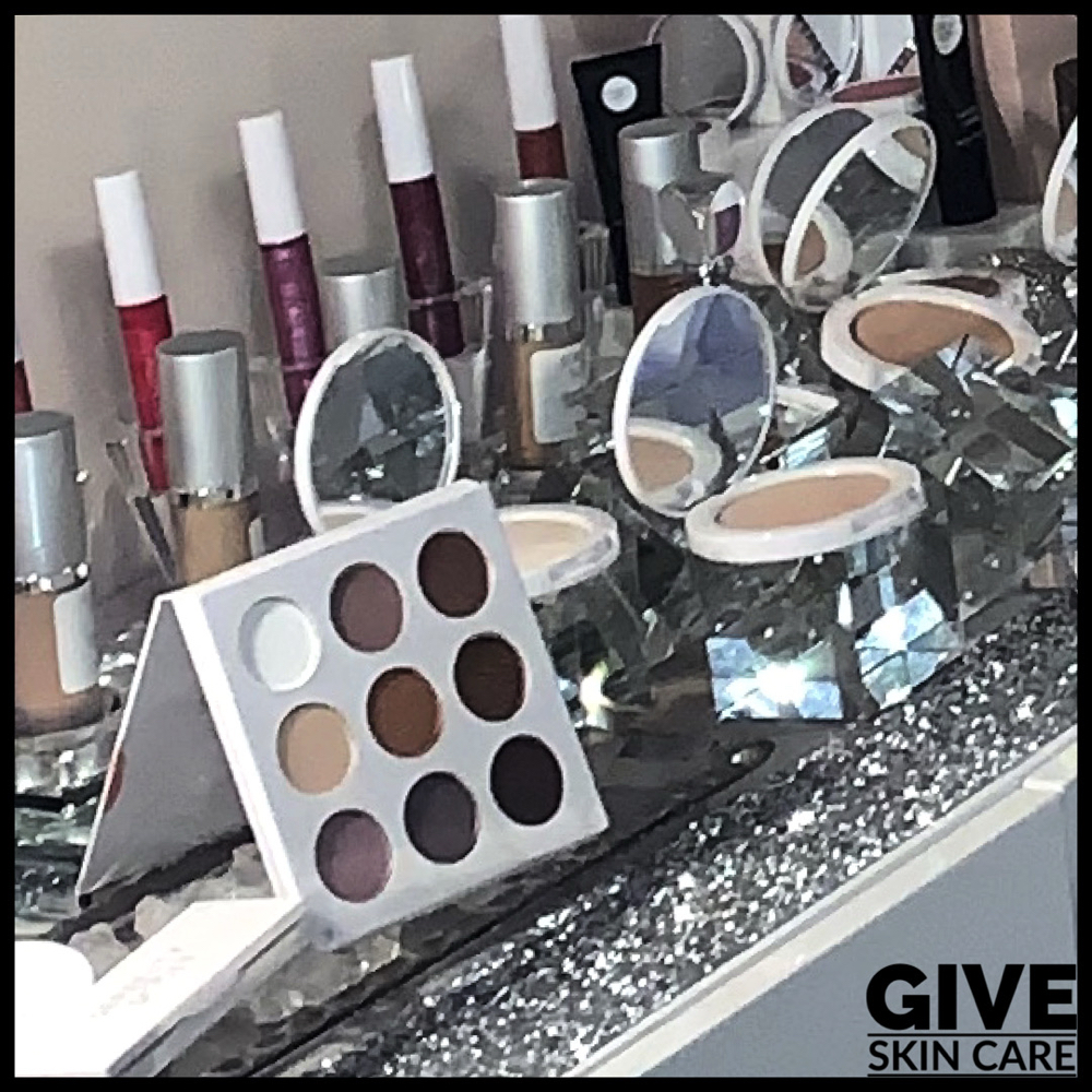 Make Up Application