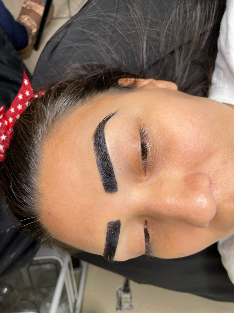 Brow Cleaning & Tinting at Hidden beauty by luz in Tampa, FL