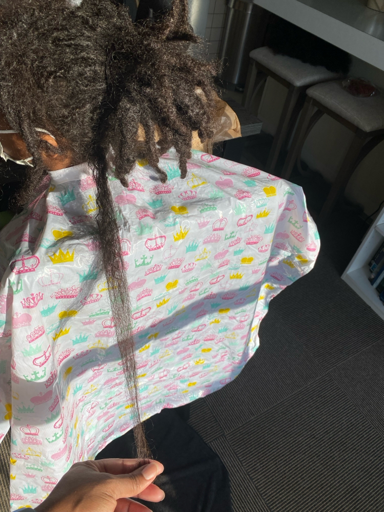 Loc Comb Out at Crown'd Confidence in Bremerton, WA